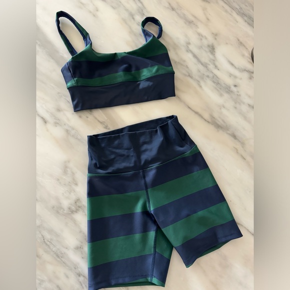 Beach riot set top + bottom - Picture 1 of 3